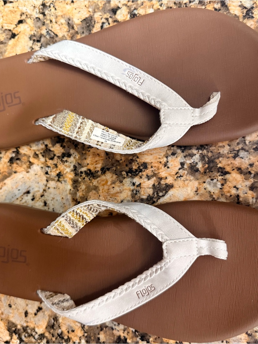 Flojos White Braided Strap Brown Footbed Flip Flops Sz 10